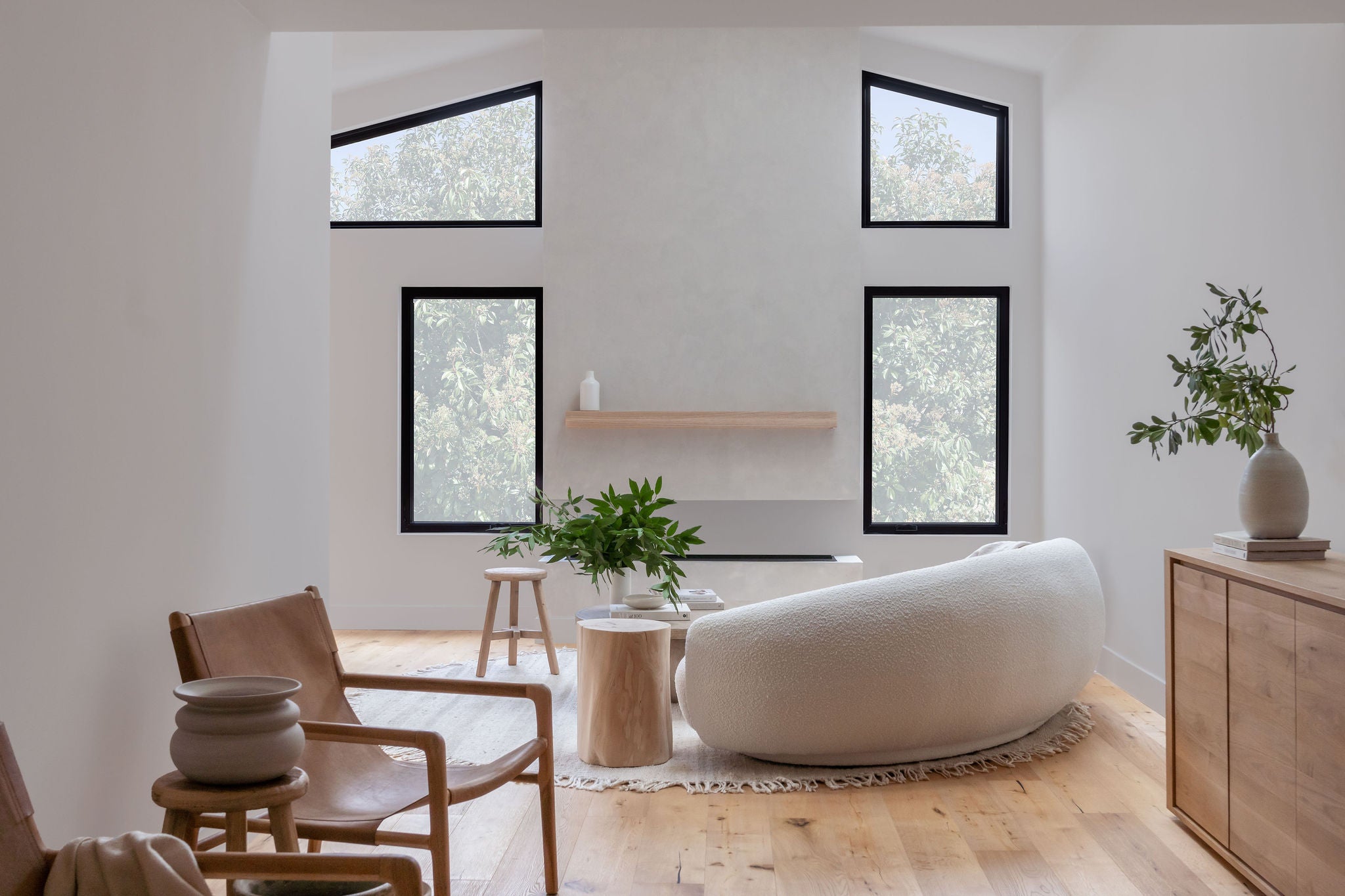 Project Light — Half Moon Bay family home by A Design Lifestyle, photo 1